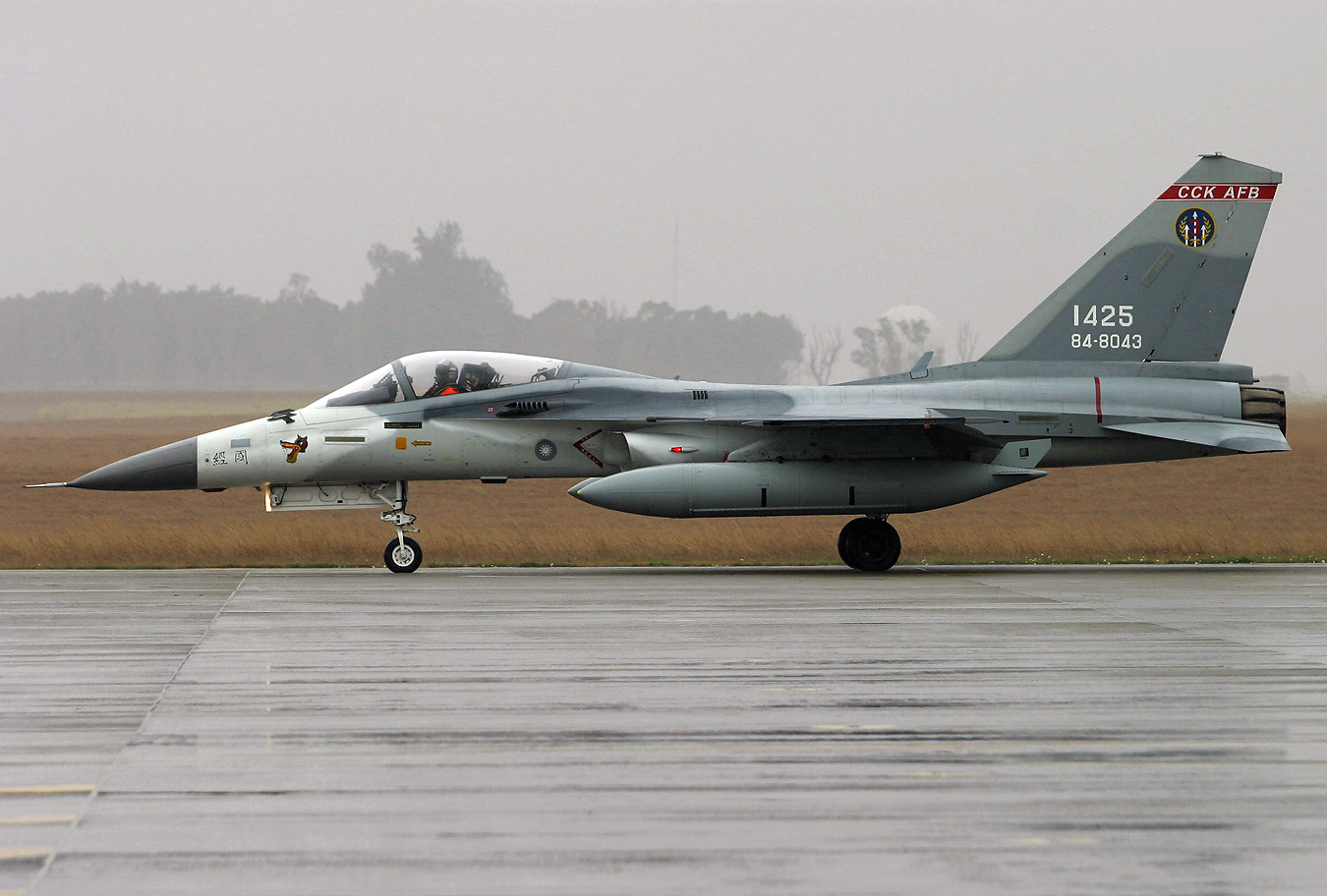 E1123-台湾省空军F-CK-1经国号战斗机三维SW2012带参