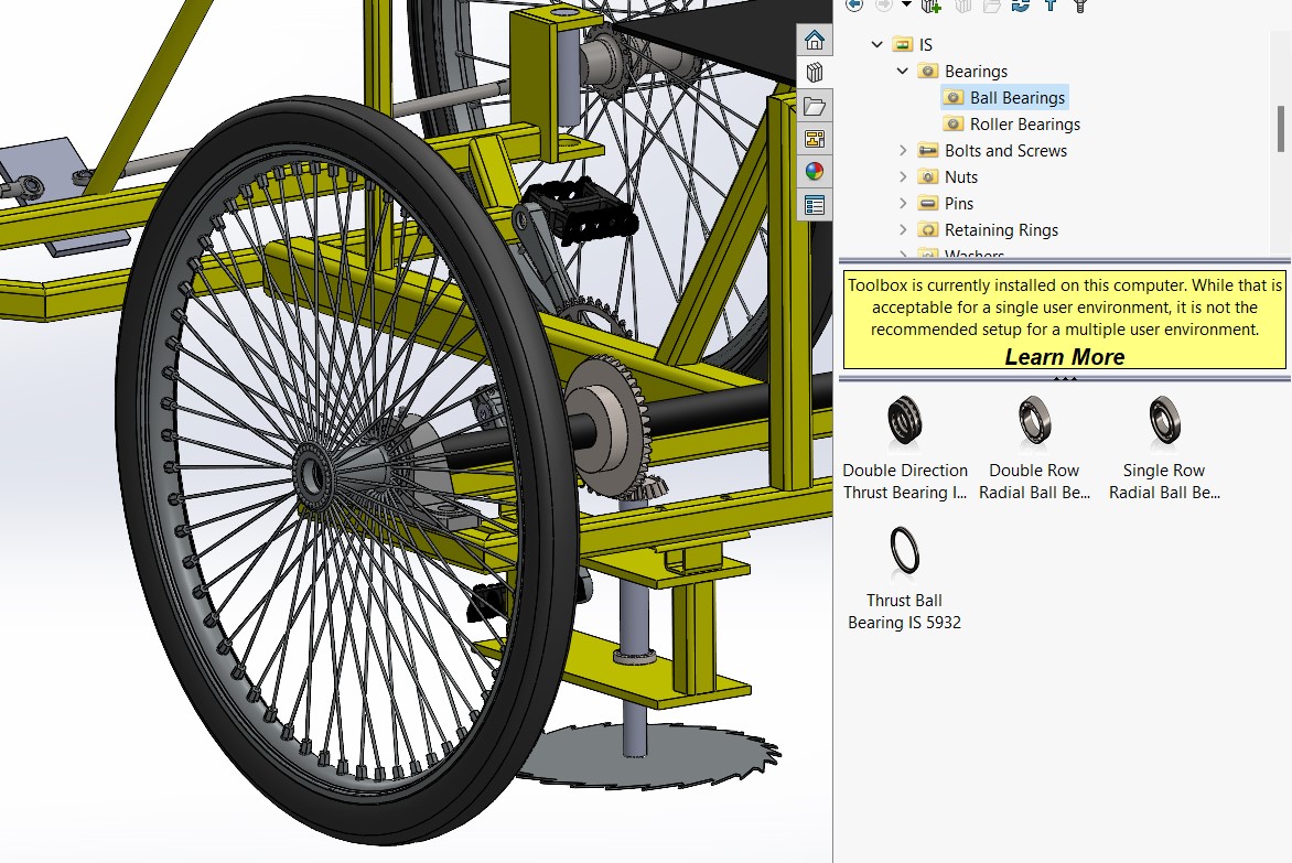 脚踏式四轮车割草机