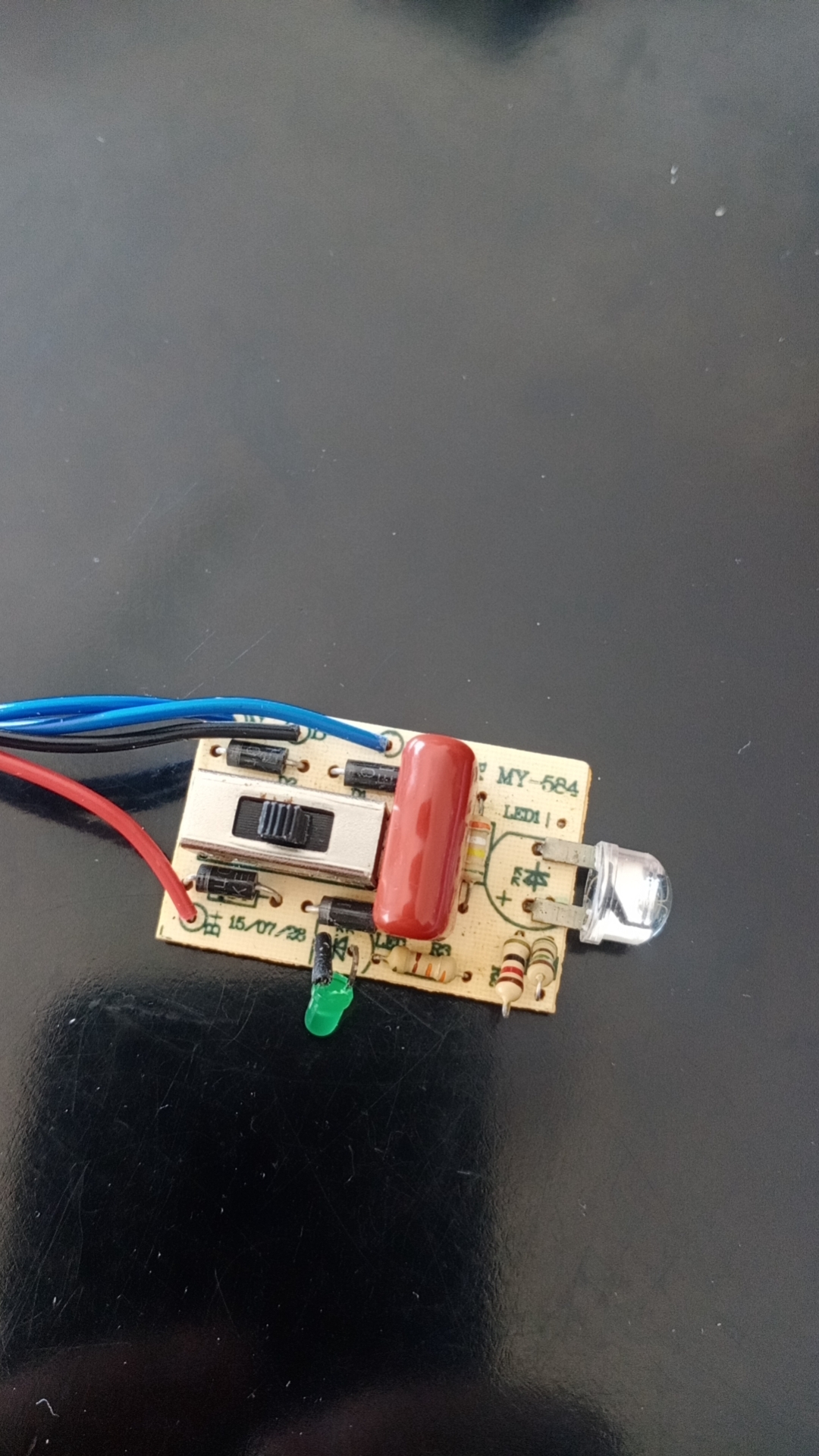 最新手持可充电手电筒（建模超全）