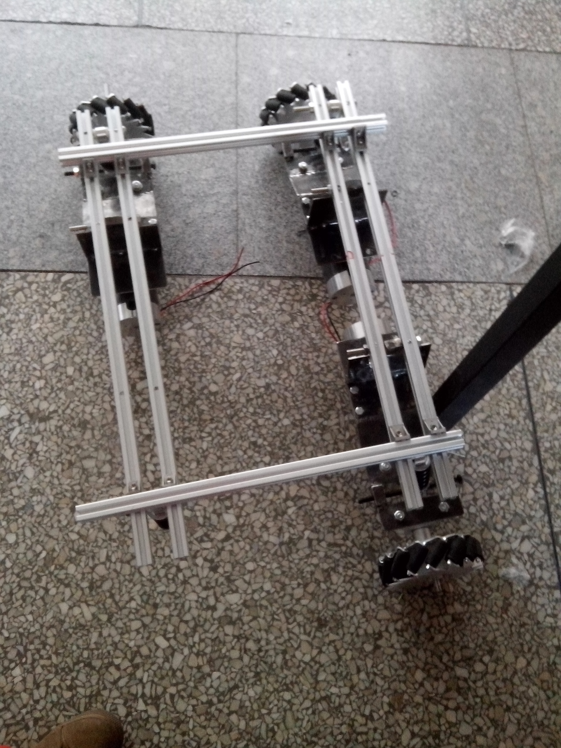 减震车（三维+设计+程序+原理图+二维）