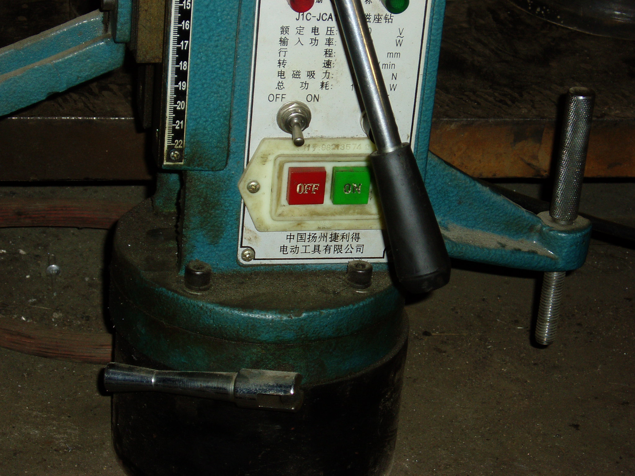 卧式螺旋卸料沉降离心机