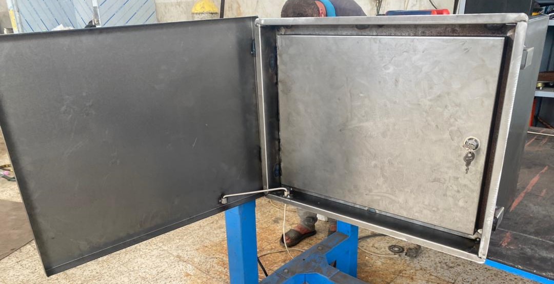 内外门双门配电柜配电箱